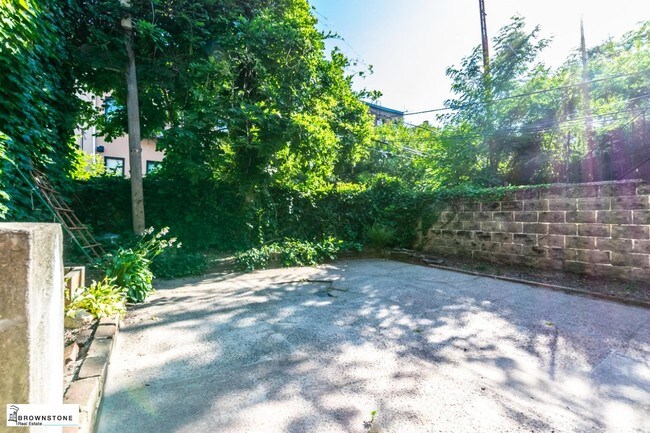 Foto del edificio - 76 1st Place