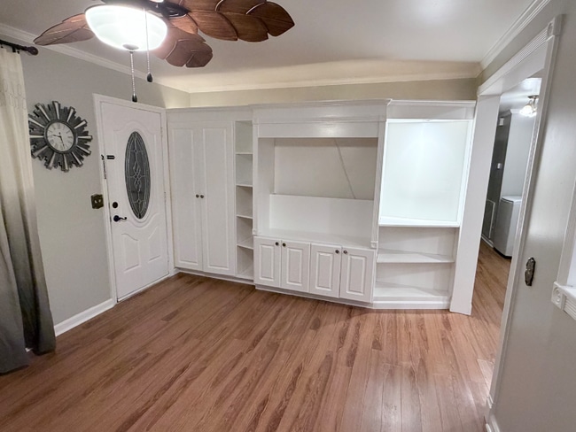 Building Photo - 217 Ridgecrest Dr