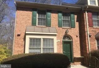 Building Photo - 21 Englishman Ct