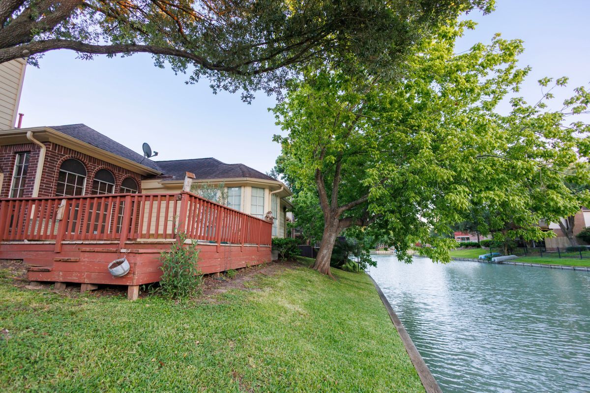 Building Photo - 1131 Spinnaker Way