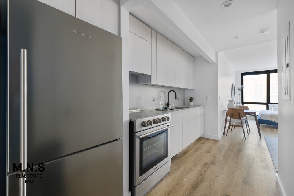 4610 70th St Unit 715, Queens, NY 11377 Room for Rent in Queens, NY