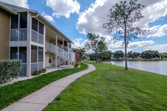 Building Photo - 209 Lake Brook Cir
