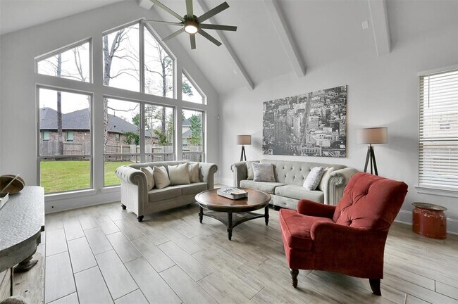 Building Photo - 207 Castle Combe Ct