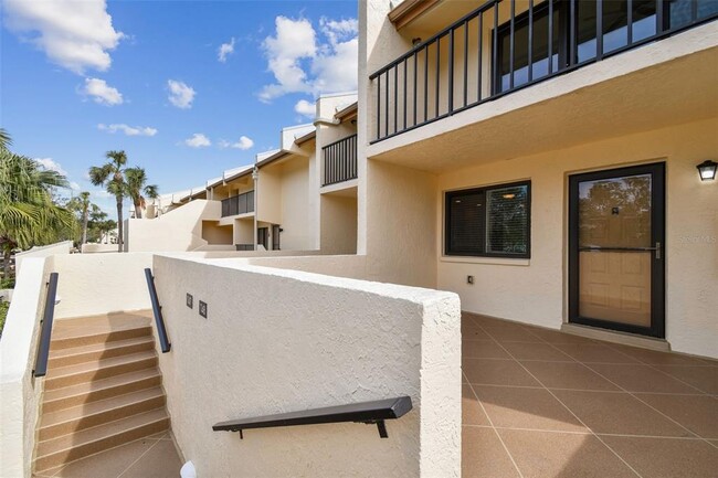 Foto del edificio - 7550 Sunshine Skyway Ln S