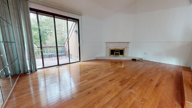 Foto del edificio - 602 Sanderling Ct