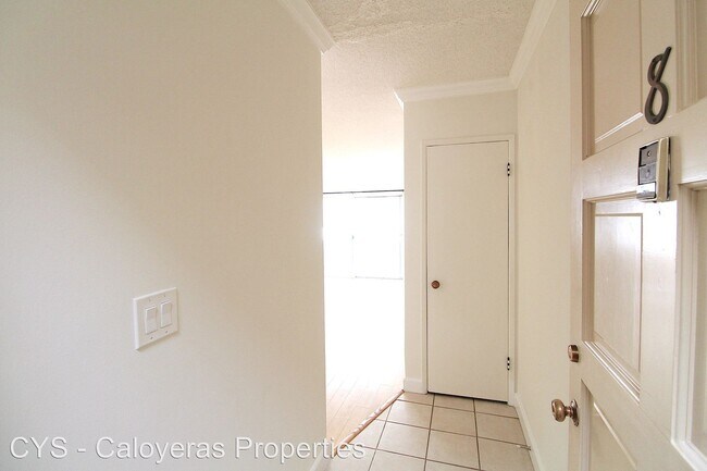 Building Photo - 1216 Brockton Ave