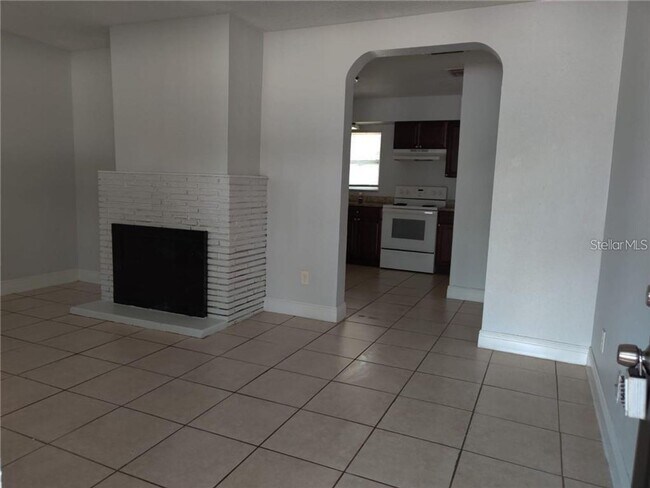 Foto del edificio - A-B 310 Mosley Rd, Lake Alfred Fl 33850