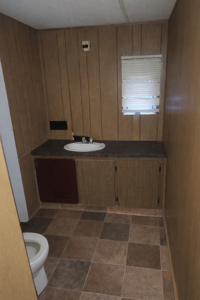 Building Photo - 5501 9th St