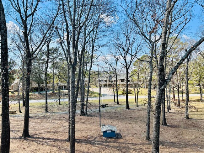 Foto del edificio - 1 BR efficiency w/Utilities Included! In the Gated Community of Fairfield Harbour!!