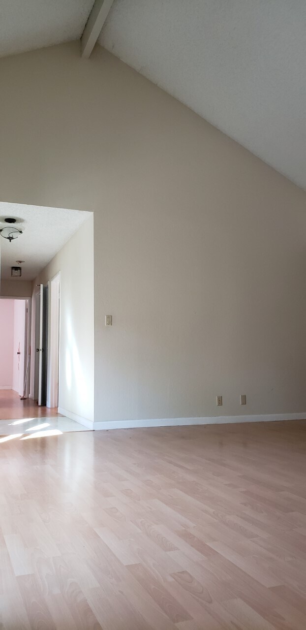 Building Photo - 2726 Mabury Sq