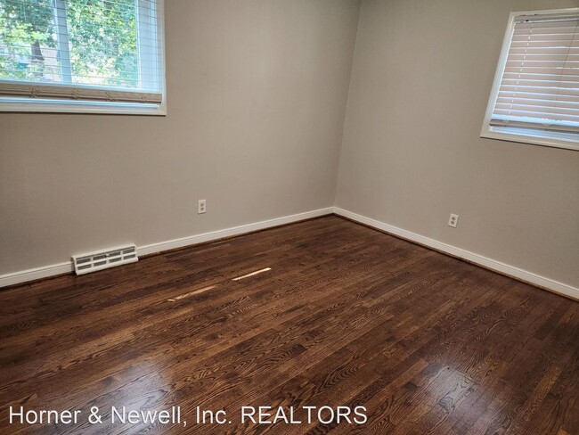 Building Photo - 3 br, 2 bath House - 6524 Battlewood Road