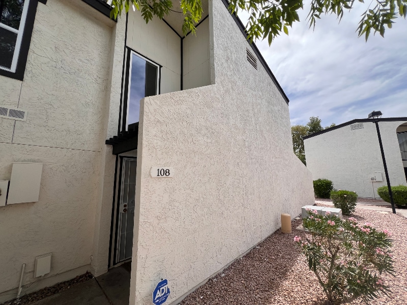 Photo - 1051 S Dobson Rd