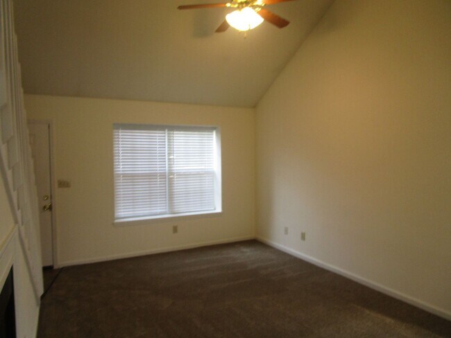 Foto del edificio - 3508-3510 Delmar Ct.