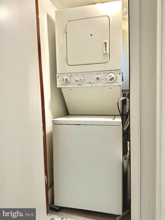 Foto del edificio - 339 Christian St