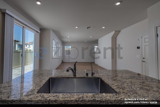 Building Photo - 26549 Brightstone Dr