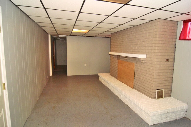 Building Photo - 1420 Wayne St