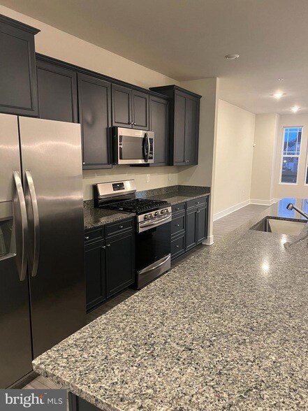 Foto del edificio - 304 Sweetbay Rd