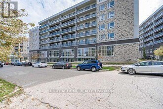Building Photo - 275B Larch St