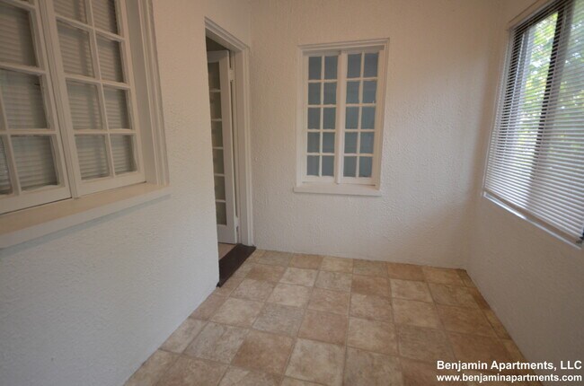 Foto del edificio - 230 Walnut St