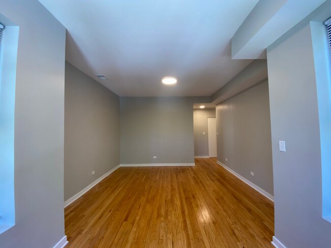 Foto del edificio - 1739 W Wallen Ave