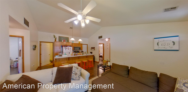 Building Photo - 4 br, 2 bath House - 631 Thurston St.