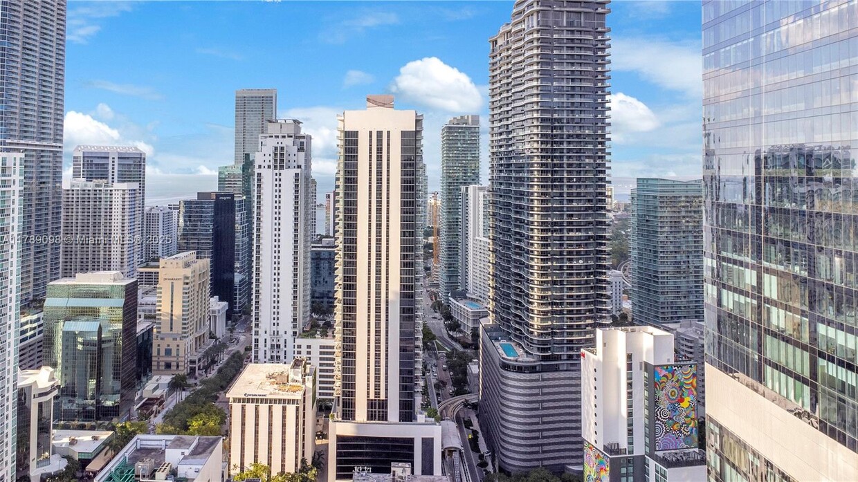 Foto principal - 1010 Brickell Ave