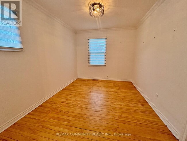 Building Photo - 693 Hawley St