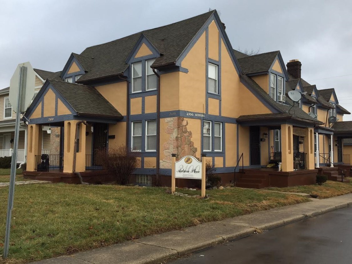 Foto principal - 2100 Auburn Ave