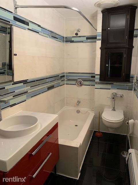 Building Photo - 2 br, 1.5 bath  - 371 Norton St # 1