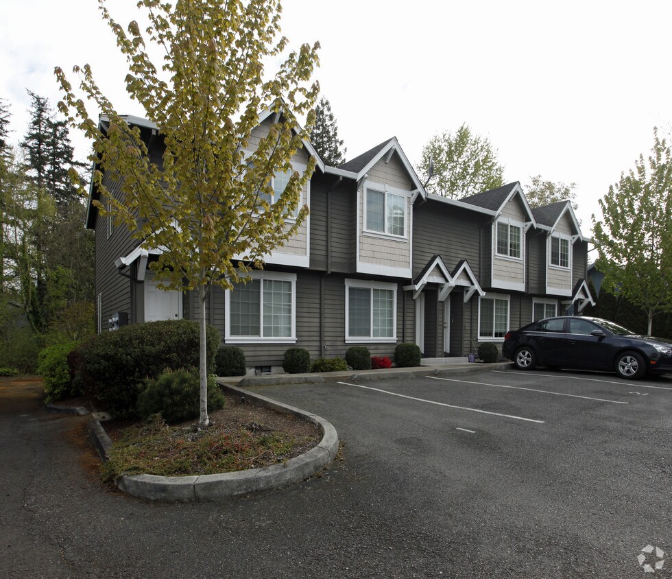 Building Photo - 9721-9771 SW Denney Rd