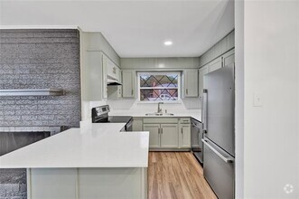 Building Photo - 2230 Roman Ct