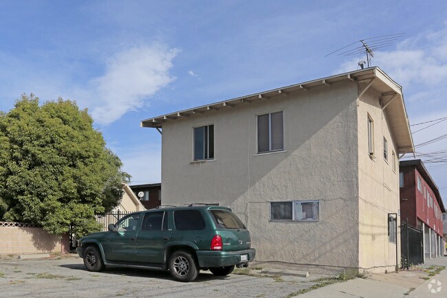 Building Photo - 7246-7248 Bright Ave
