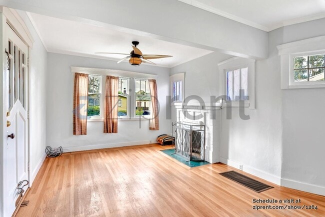 Building Photo - 4420 Fleming Ave