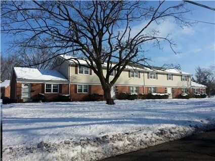 Foto principal - 293 Bidwell St
