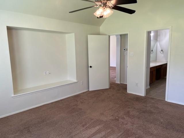 Foto del edificio - 501 Cypress Hill Dr