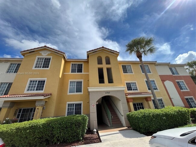 Building Photo - 6760 Heritage Grande