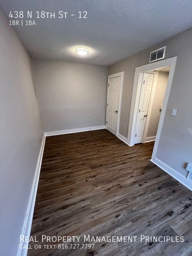 Foto del edificio - ***MOVE-IN SPECIAL*** Pet Friendly - Compl...