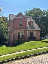 Building Photo - 2319 East St