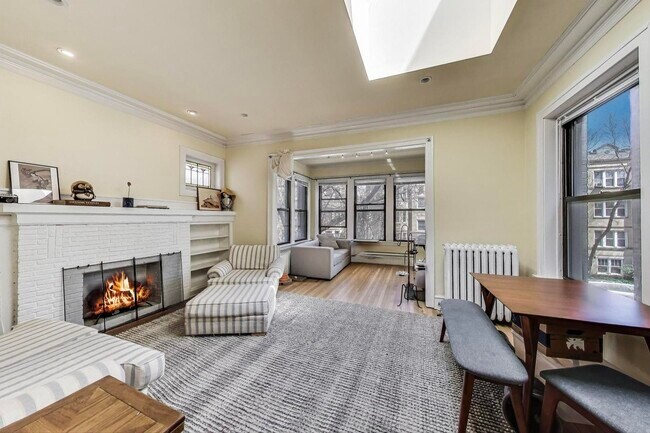 Foto del edificio - 6424 N Newgard Ave