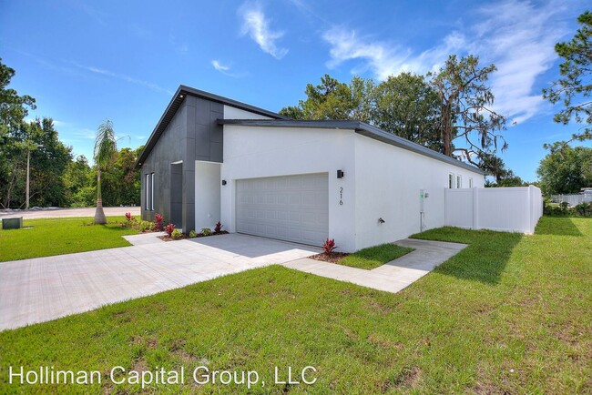 Building Photo - 4 br, 2 bath House - 326 Royal Palm Way