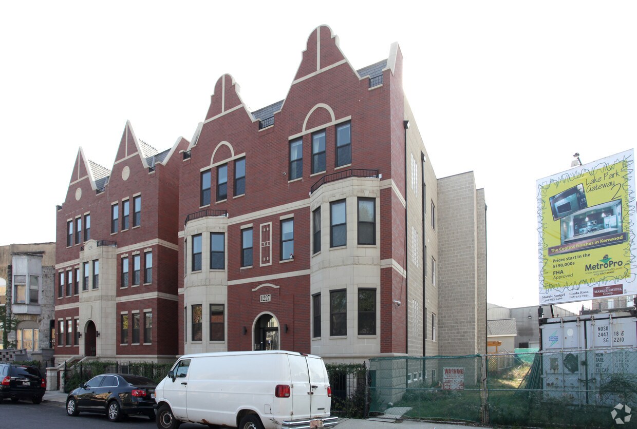 Primary Photo - 1227 E 46th St