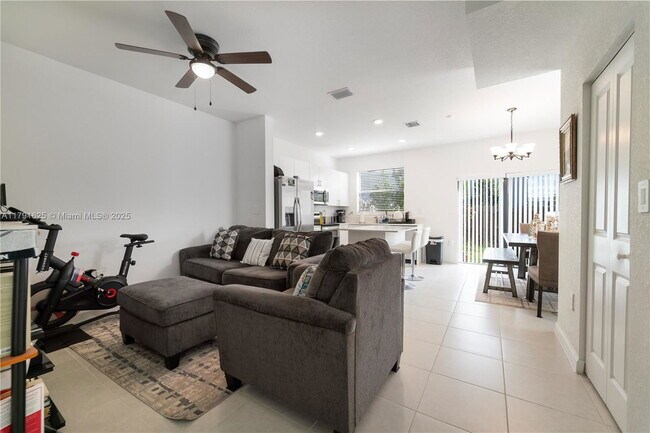 Foto del edificio - 13312 SW 286th St