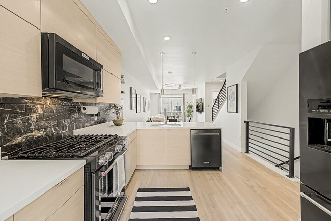 Photo - 3437 W 63rd Pl Townhome
