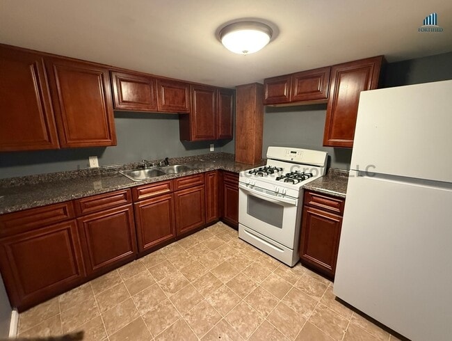 Photo - 949 Locust St Apartment