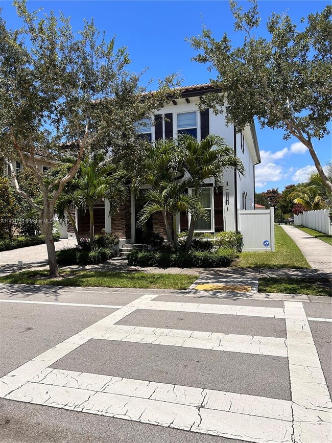 Foto del edificio - 17075 SW 91st St