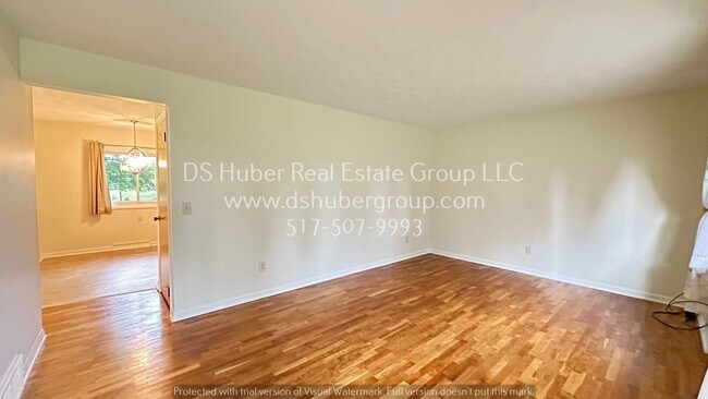 Building Photo - 11150 Beardslee Rd