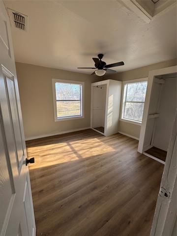 Foto del edificio - 519 Hutchinson St