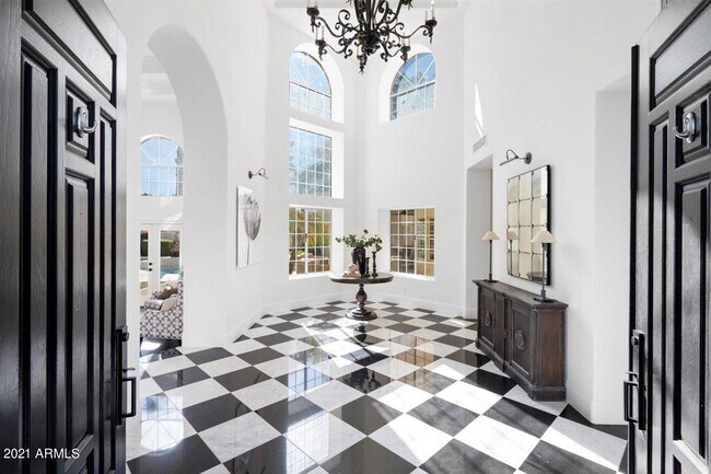 Building Photo - 8501 N Canta Bello