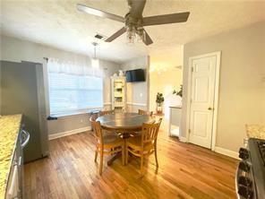 Foto del edificio - 6594 Meadow Green Cir