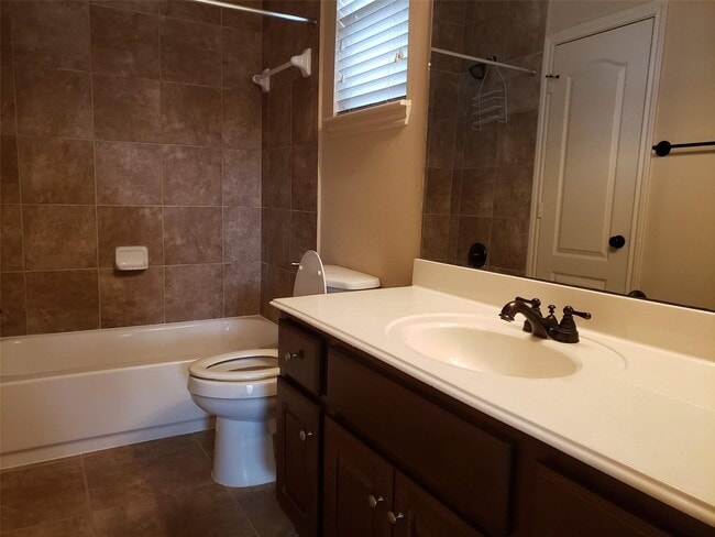 Foto del edificio - 5402 Valley Country Ln
